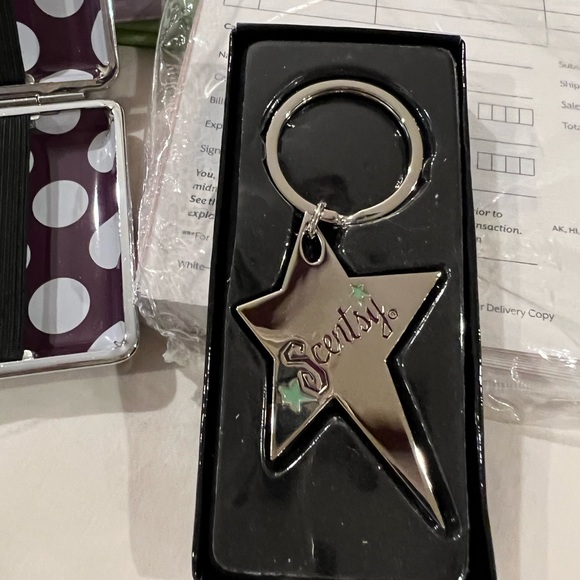 🍃Scentsy starter kit - Picture 6 of 6